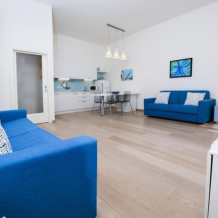 Apartment Al Porto Rovinj Bagian luar foto