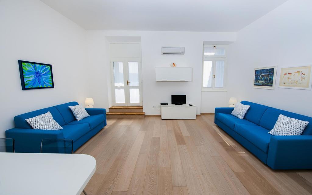 Apartment Al Porto Rovinj Bagian luar foto